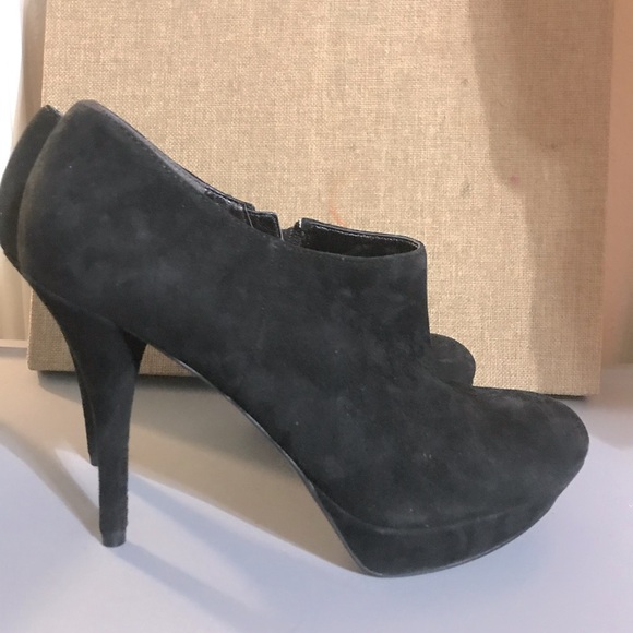 Marc Fisher black suede look round toe platform stiletto ankle booties size 10‎ - Picture 2 of 12